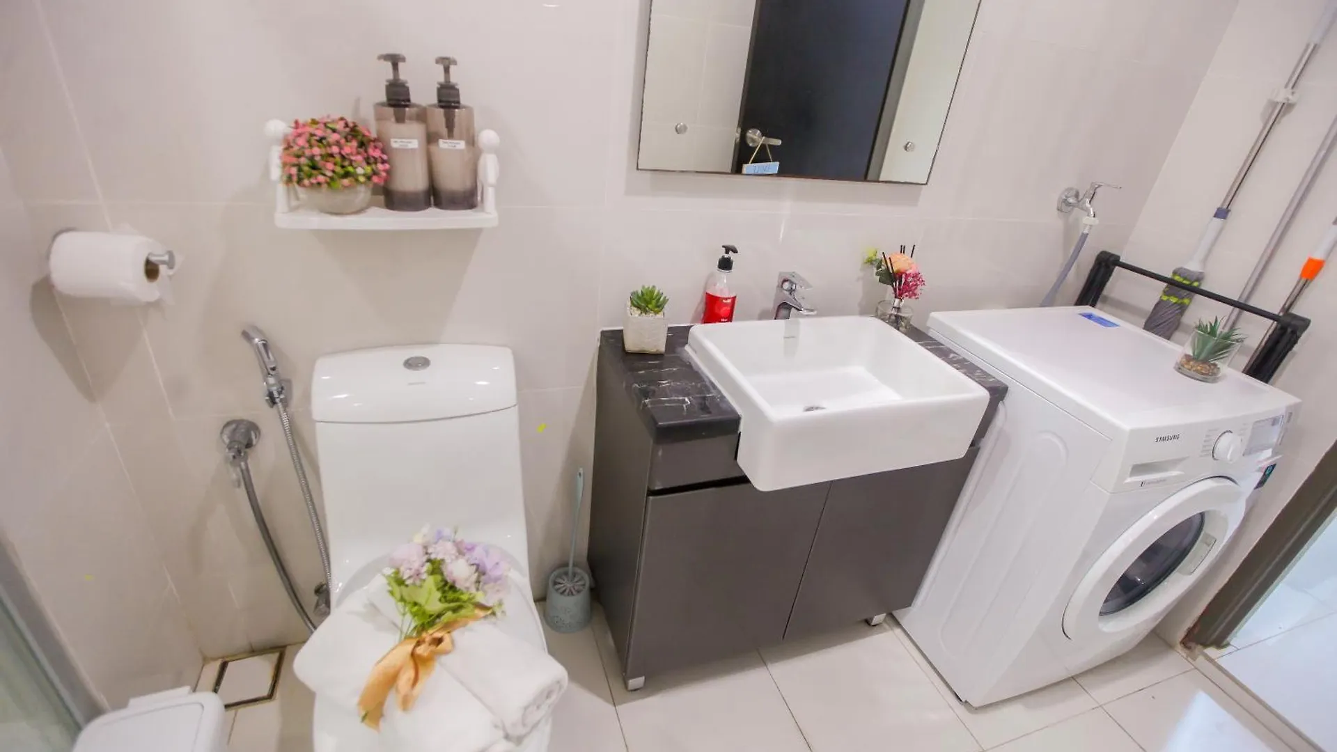 아파트 Danga Bay Cozy Home Away Centre Of Jb - By The One 조호르 바루 말레이시아
